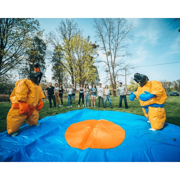 Costumes de SUMO pour adultes avec tapis