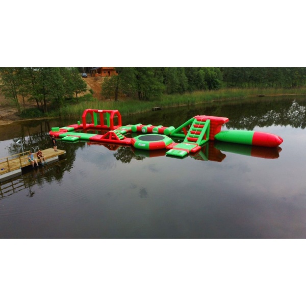 Parc aquatique gonflable Delta (29 x 13 m)