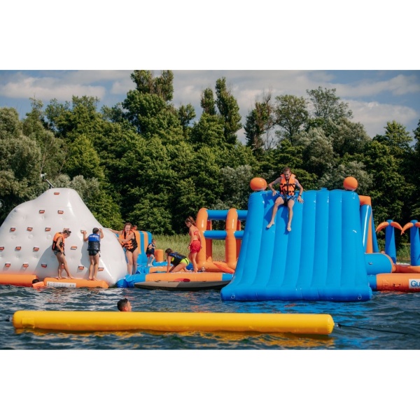 Parc aquatique gonflable Beta (24 x 18 m)