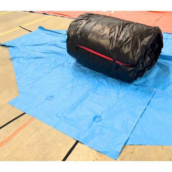 Housse pour structures gonflables
